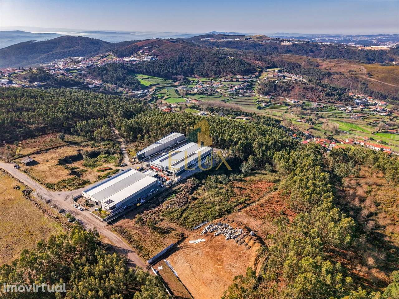 Lote Industrial  Venda em Lustosa e Barrosas (Santo Estêvão),Lousada - Grande imagem: 2/8