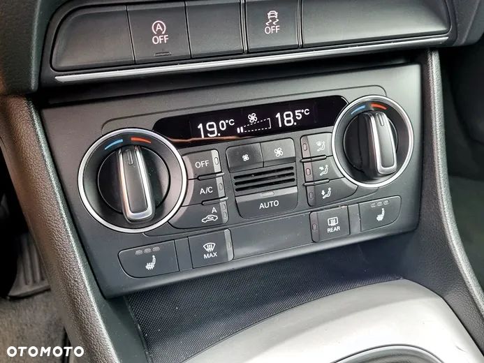 Audi Q3 2.0 TDI Design - 32