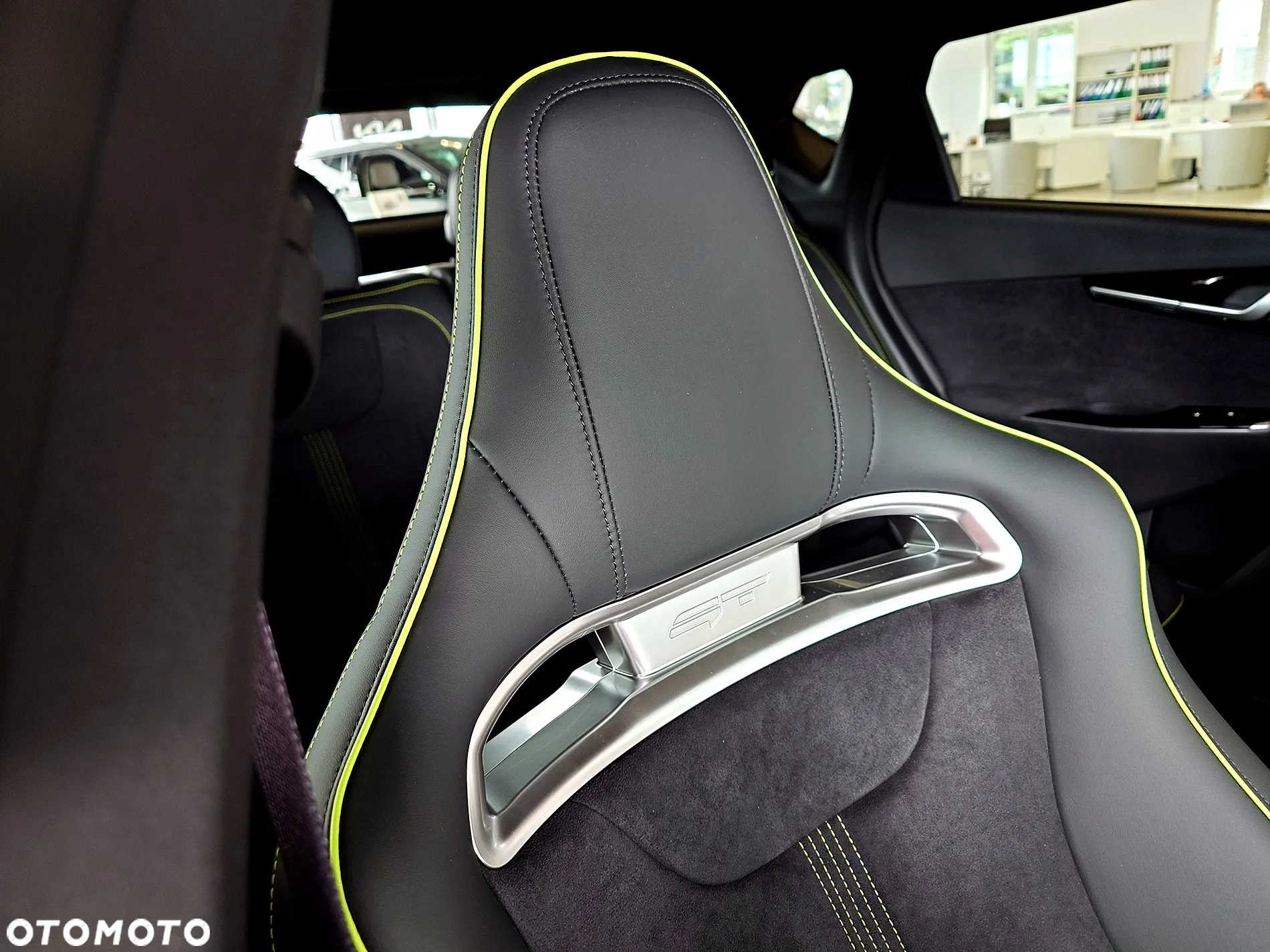 Kia EV6 77.4kWh GT AWD - 26