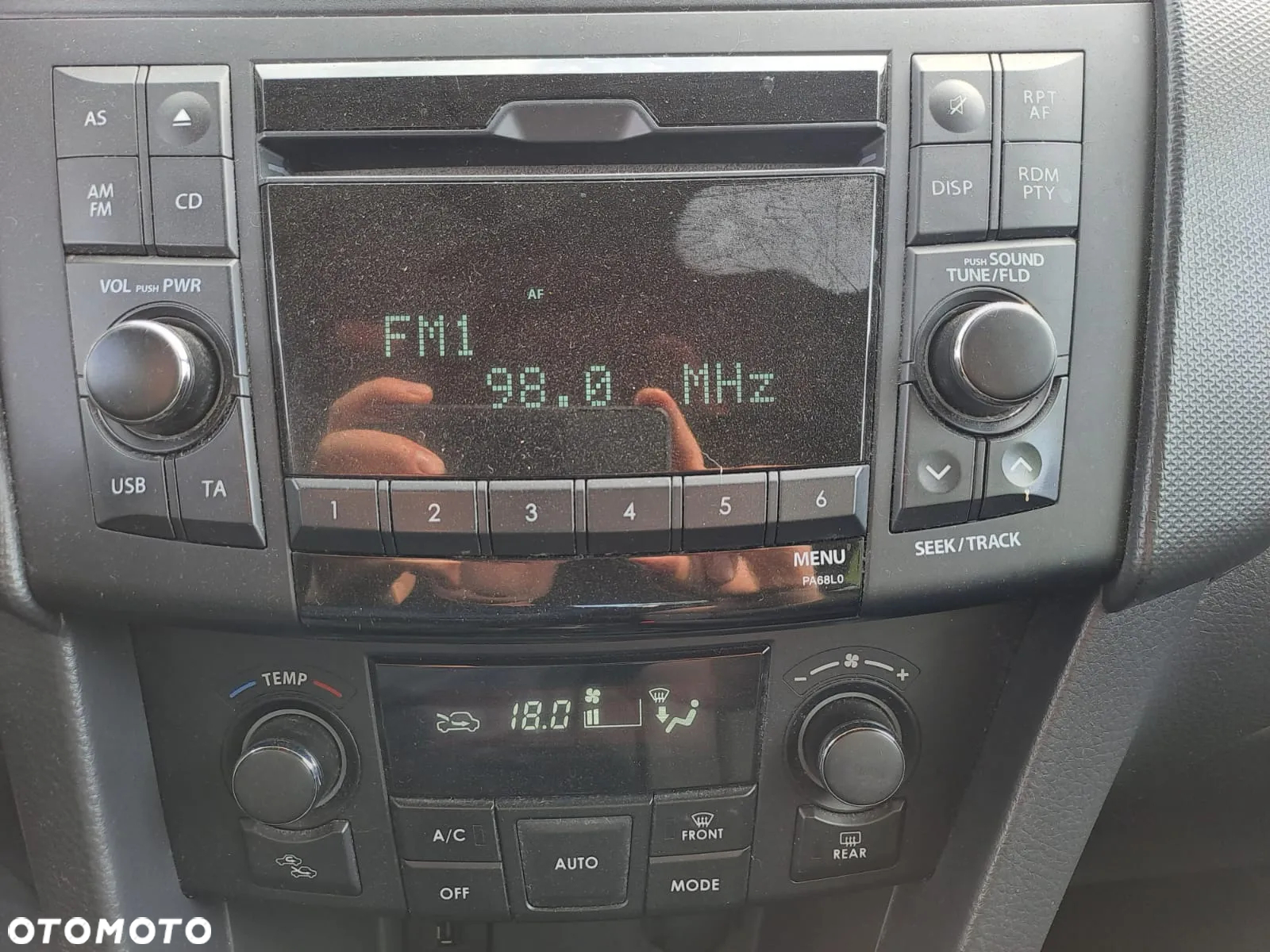 Suzuki Swift 1.3 DDiS Comfort - 8