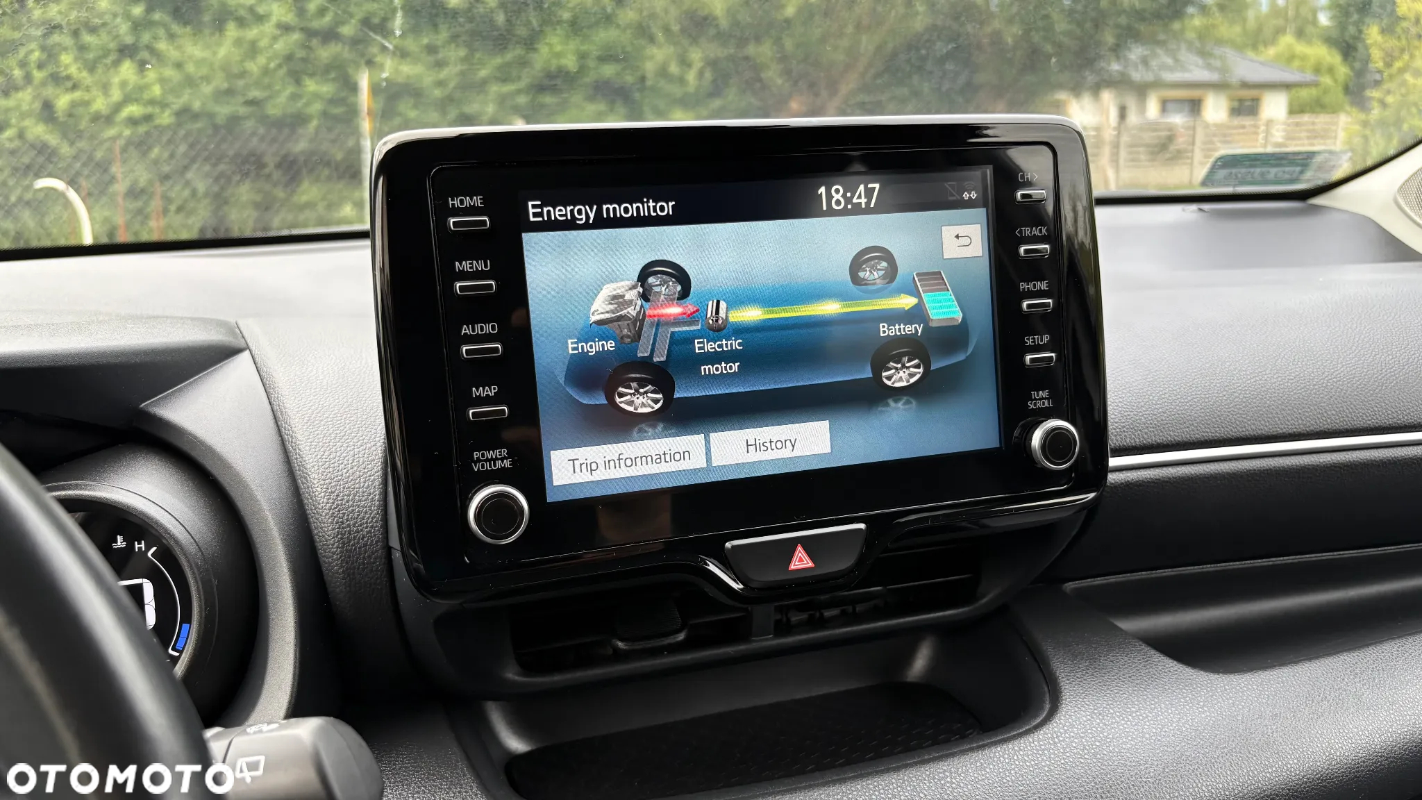 Toyota Yaris Hybrid 1.5 Comfort - 23