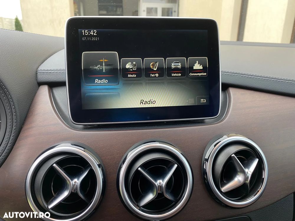 Mercedes-Benz B 200 - 21