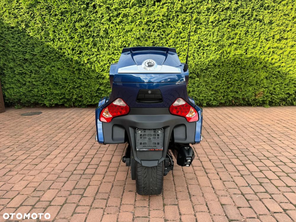 Can-Am Spyder - 5