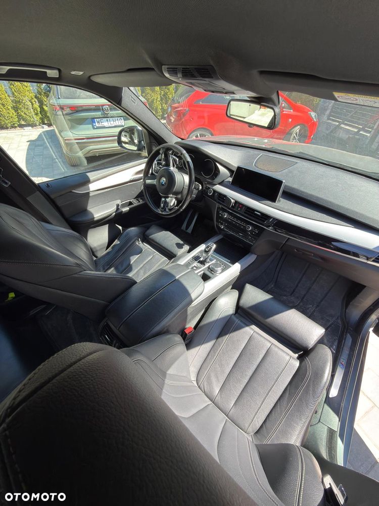 BMW X5 xDrive25d - 11