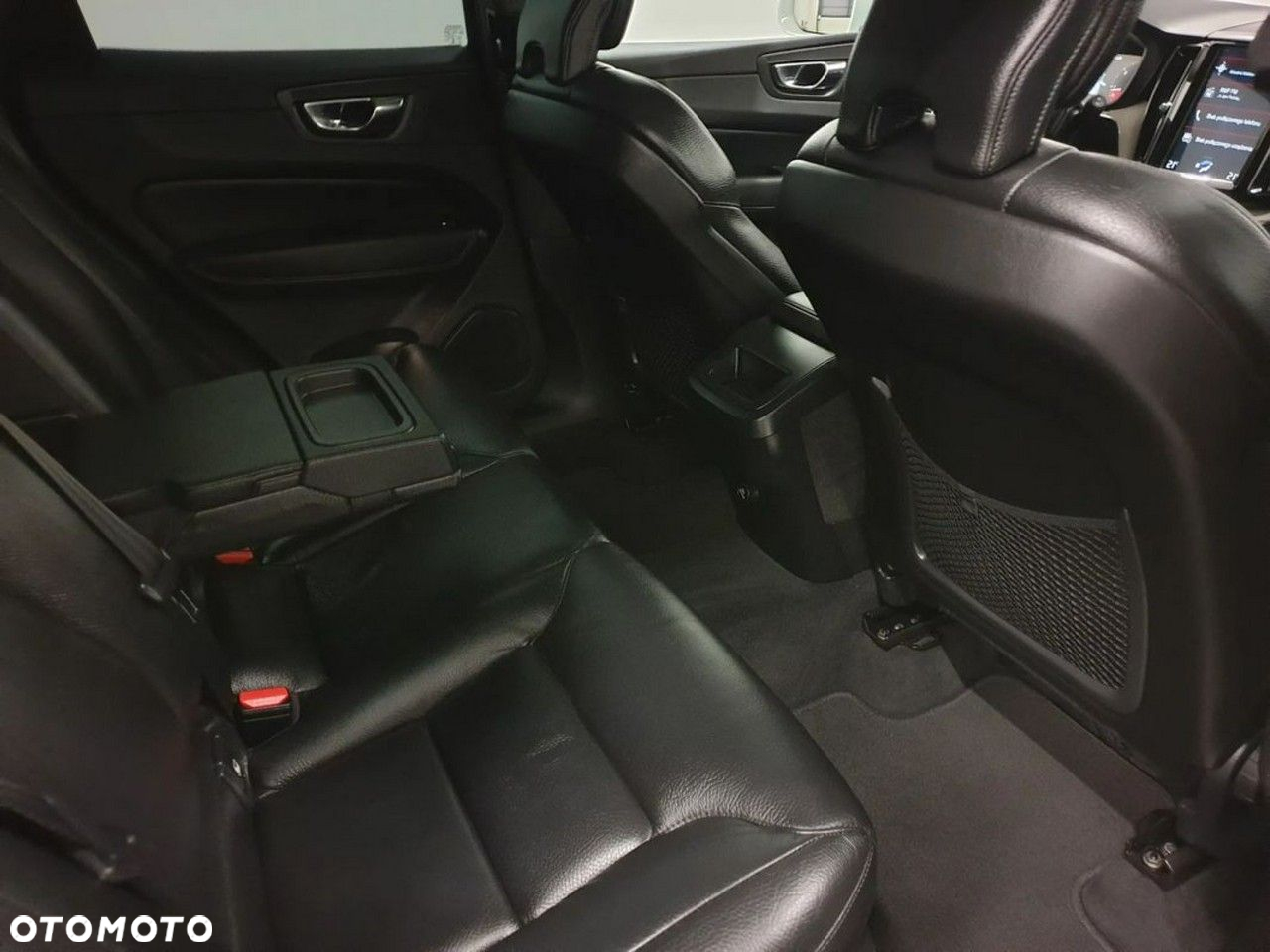 Volvo XC 60 D4 AWD Inscription - 26