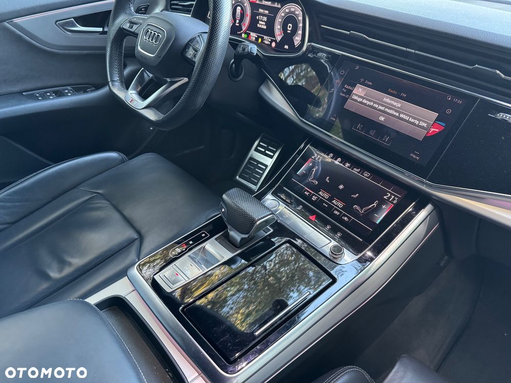 Audi Q8 - 30