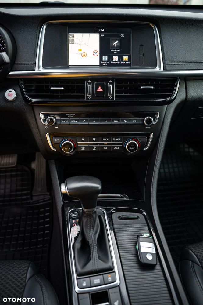 Kia Optima 1.7 CRDI L DCT - 16