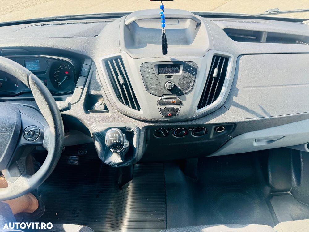 Ford Transit - 8