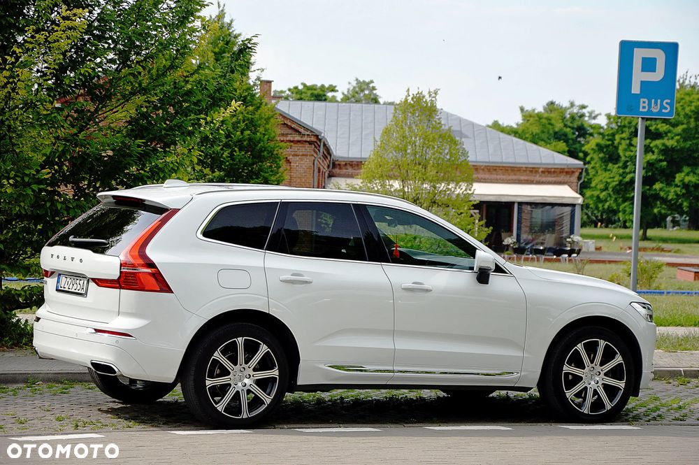 Volvo XC 60 T5 AWD Geartronic Inscription - 4
