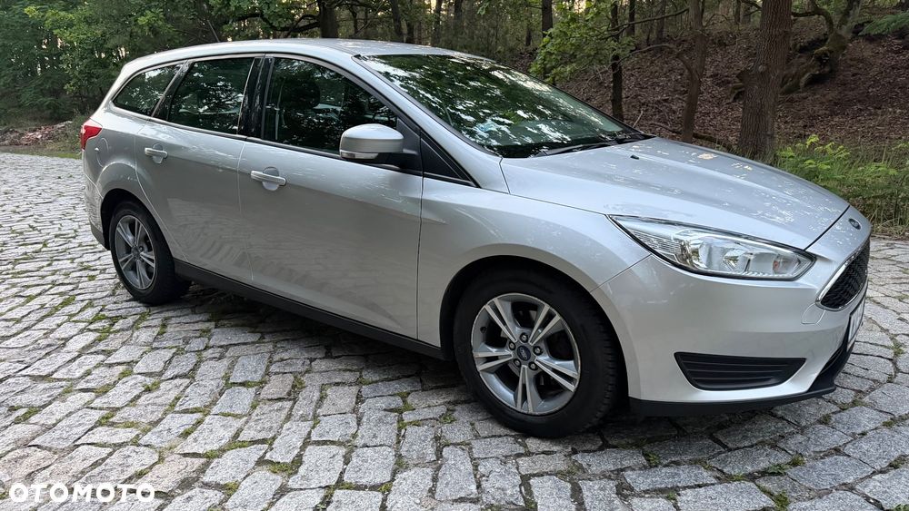 Ford Focus 1.5 EcoBlue SCR Trend - 6