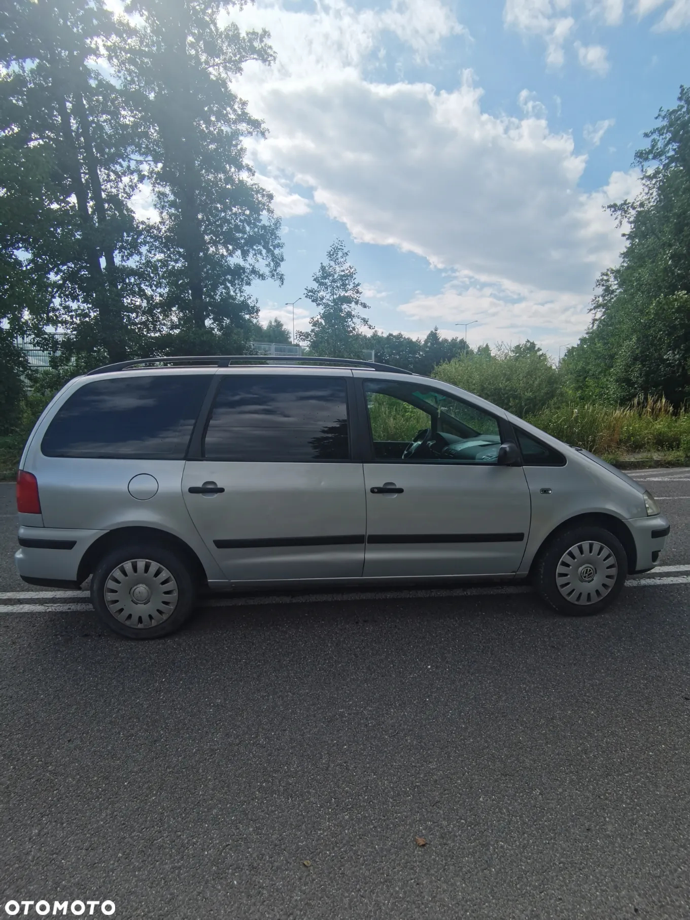 Volkswagen Sharan 1.9 TDI - 2
