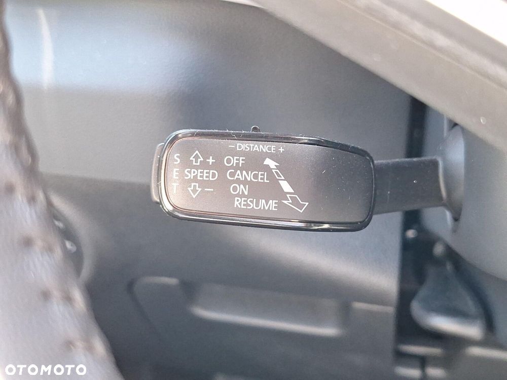 Skoda Karoq 1.5 TSI ACT Selection DSG - 25