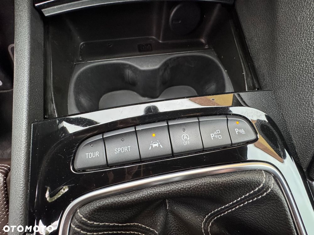 Opel Insignia 2.0 Ultimate Exclusive - 23