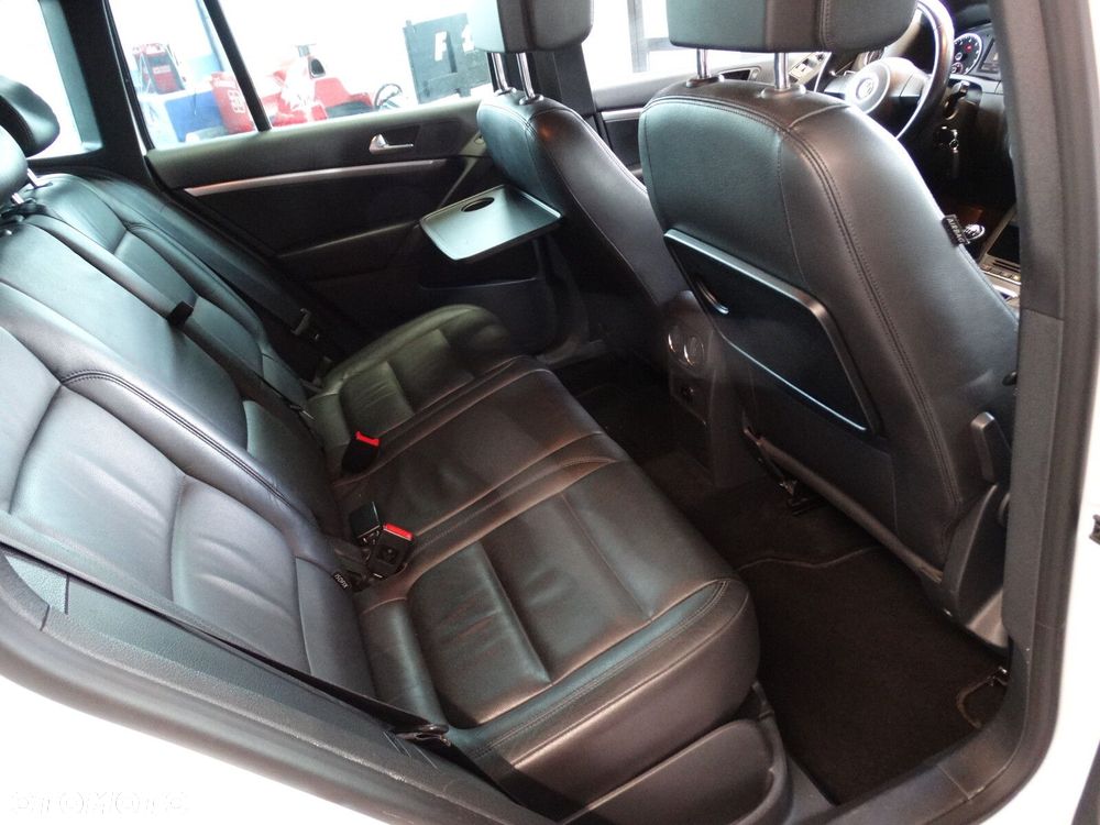 Volkswagen Tiguan 2.0 TSI 4Mot Sport&Style - 24