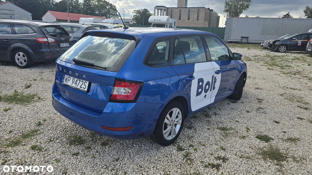 Skoda Fabia 1.0 Active - 8