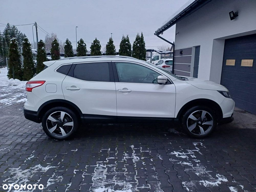 Nissan Qashqai - 4