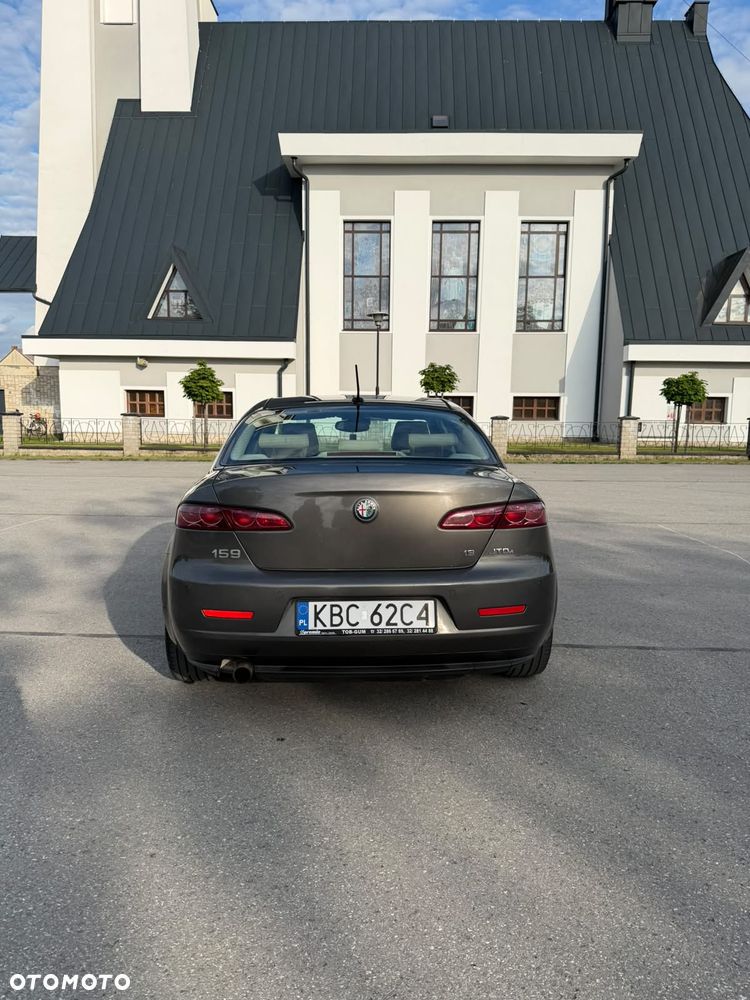Alfa Romeo 159 1.9JTDM Distinctive - 10
