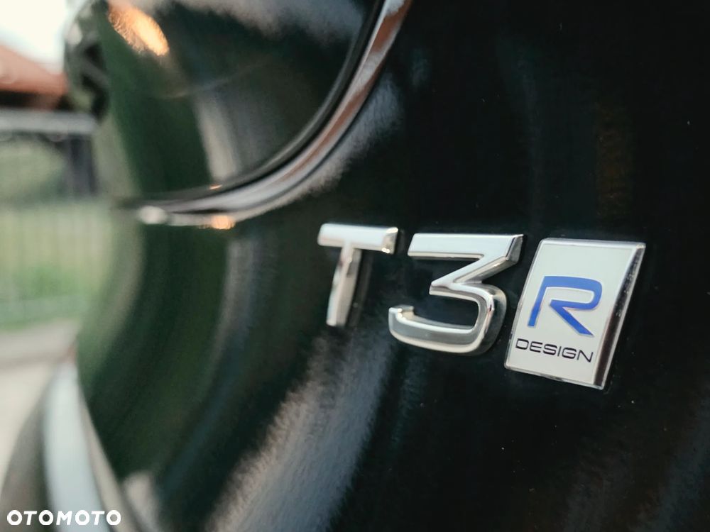 Volvo V40 T3 Drive-E R-Design Momentum - 31