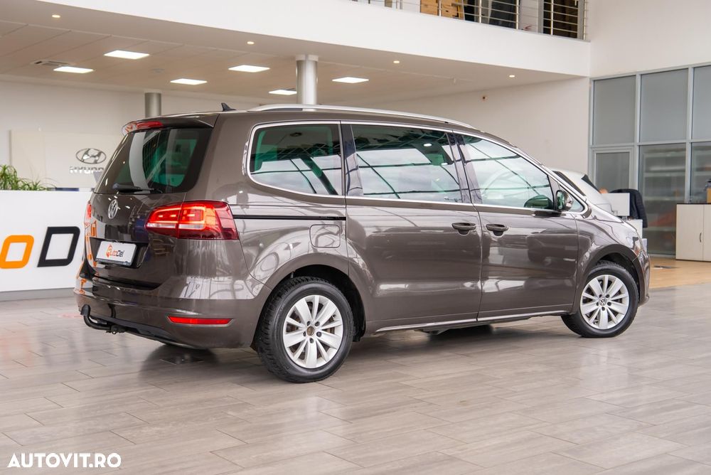 Volkswagen Sharan 2.0 TDI (BlueMotion Technology) Trendline - 11