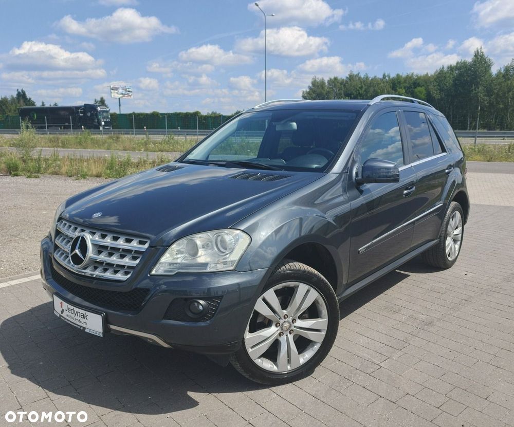 Mercedes-Benz ML - 2