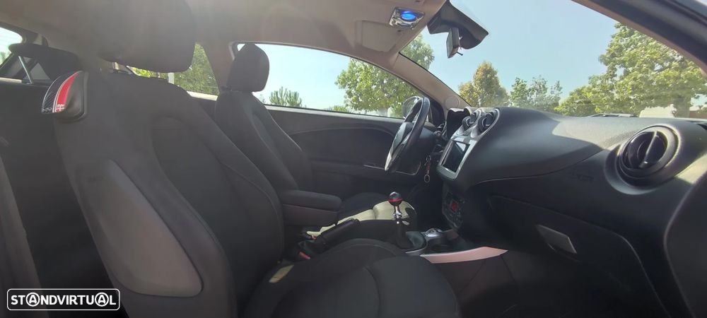 Alfa Romeo MiTo 1.3 JTDM ECO Turismo - 14