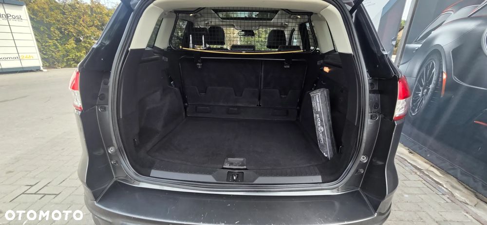 Ford Kuga 2.0 TDCi 2x4 Titanium - 33