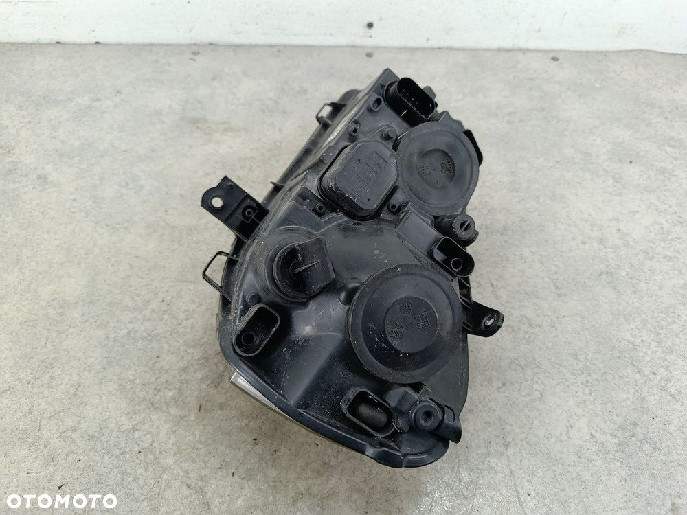 LAMPA PRZÓD PRAWA VW POLO IV FL 9N 6Q1941008AN 1EE24701902  HELLA - 12