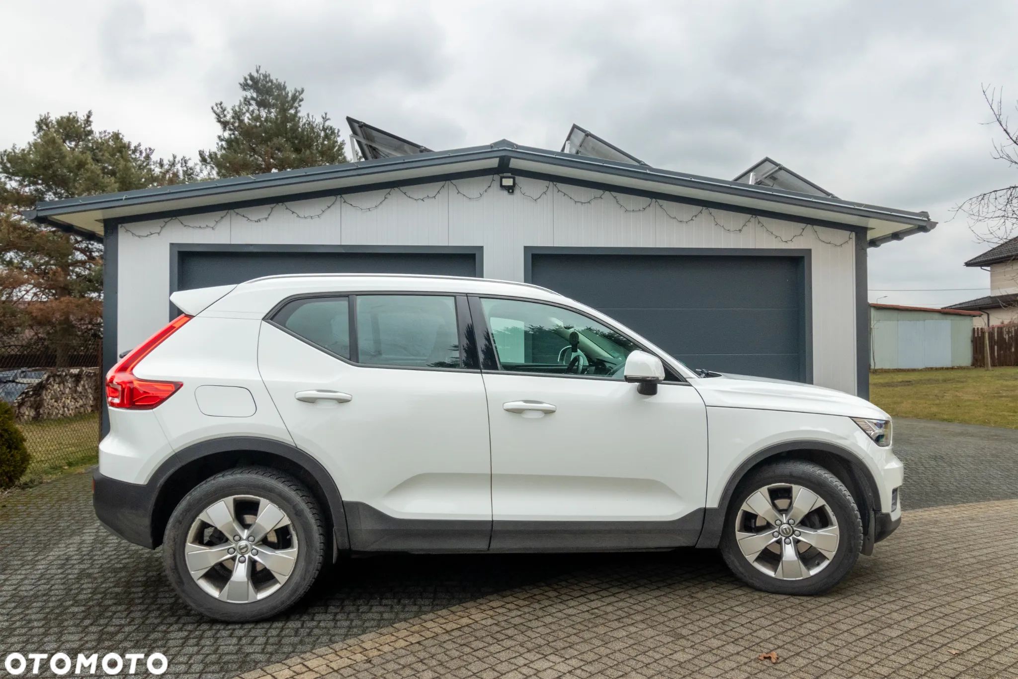 Volvo XC 40 T3 Momentum - 1