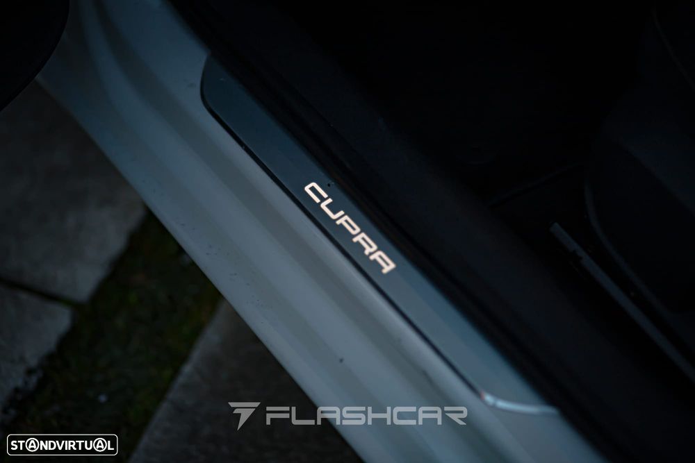 Cupra Leon ST 1.4 e-Hybrid MID DSG - 39