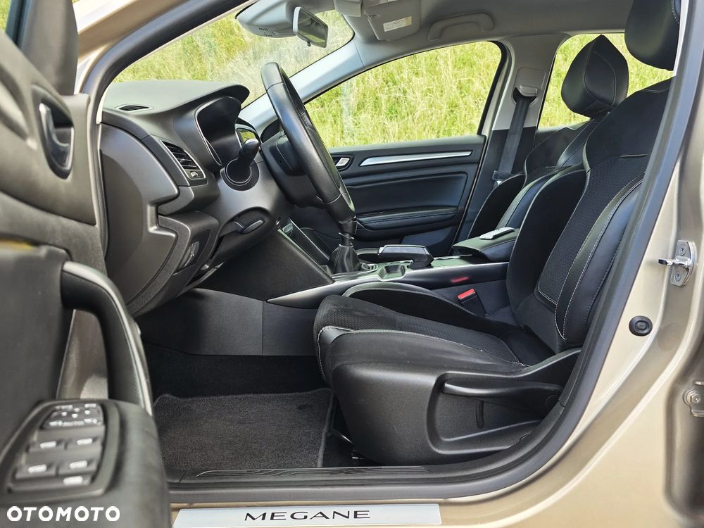 Renault Megane 1.2 Energy TCe Intens - 9