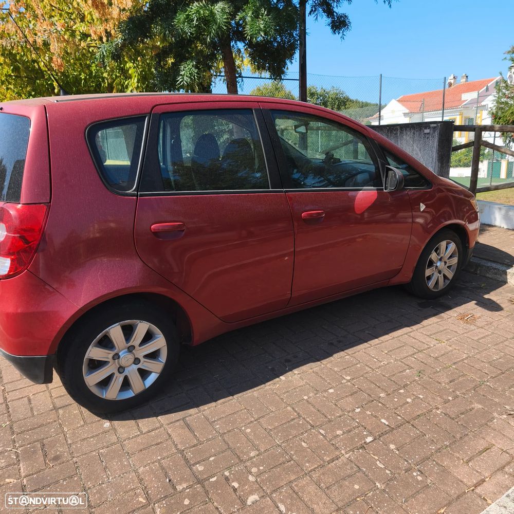 Mitsubishi Colt - 1