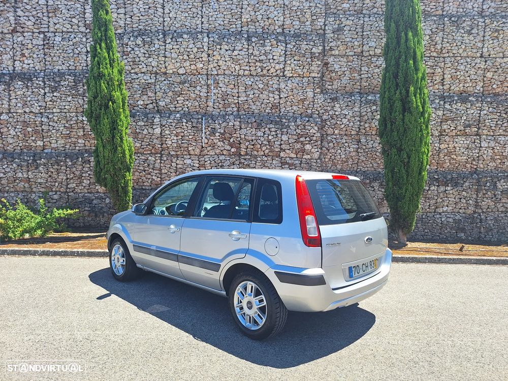 Ford Fusion 1.25 X-Trend - 2
