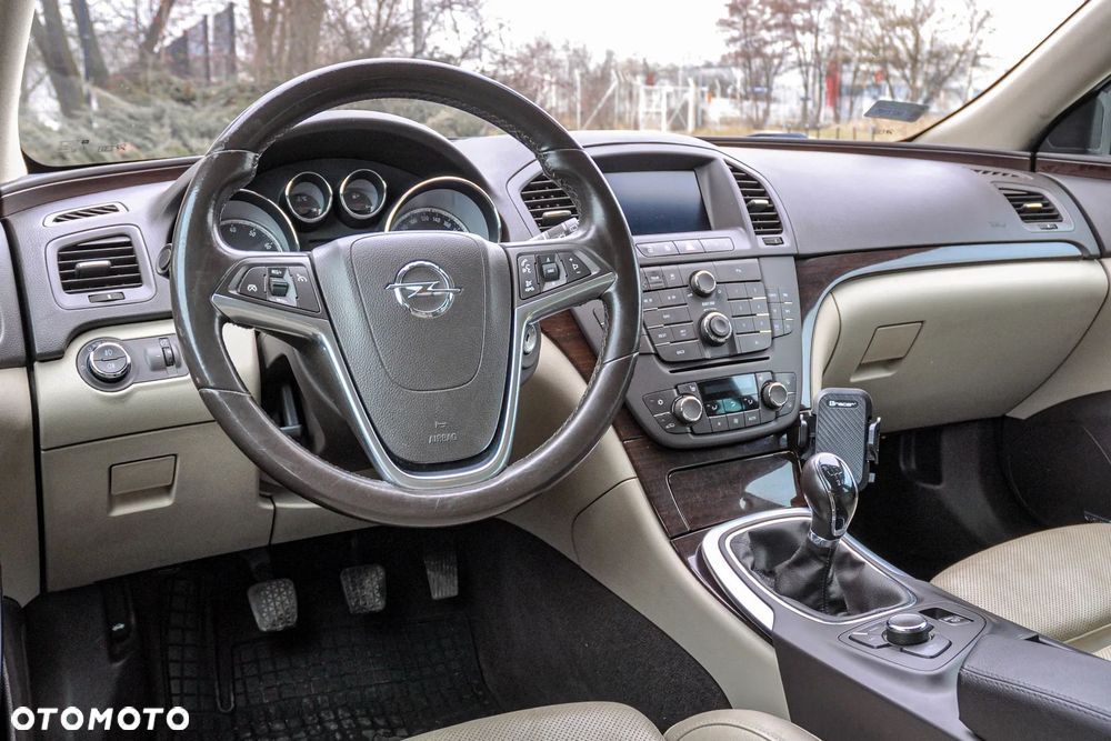 Opel Insignia - 9