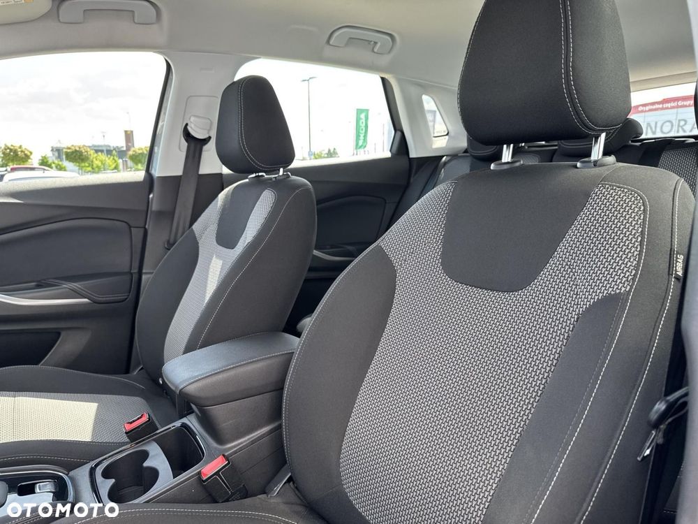 Opel Grandland X - 12