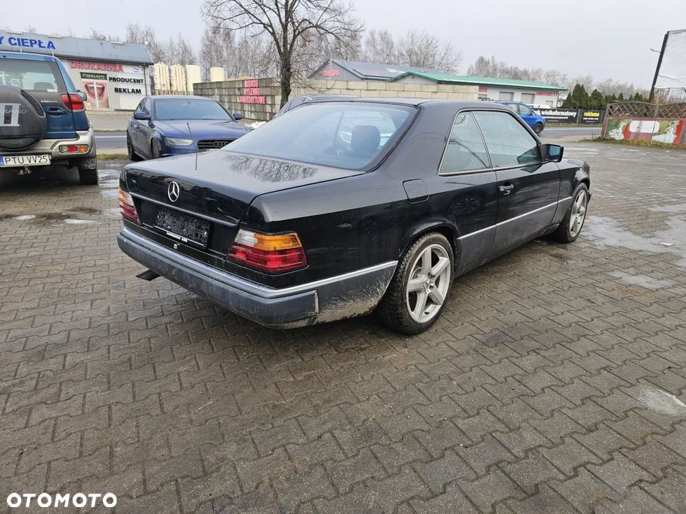 Mercedes-Benz W124 (1984-1993) - 3