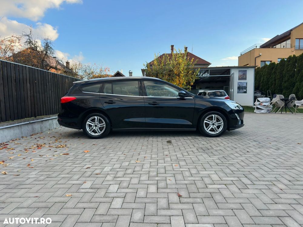 Ford Focus 1.5 EcoBlue Start-Stopp-System TITANIUM - 3