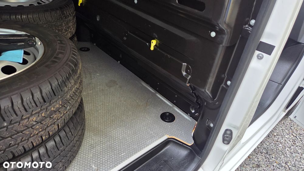 Toyota Proace - 18