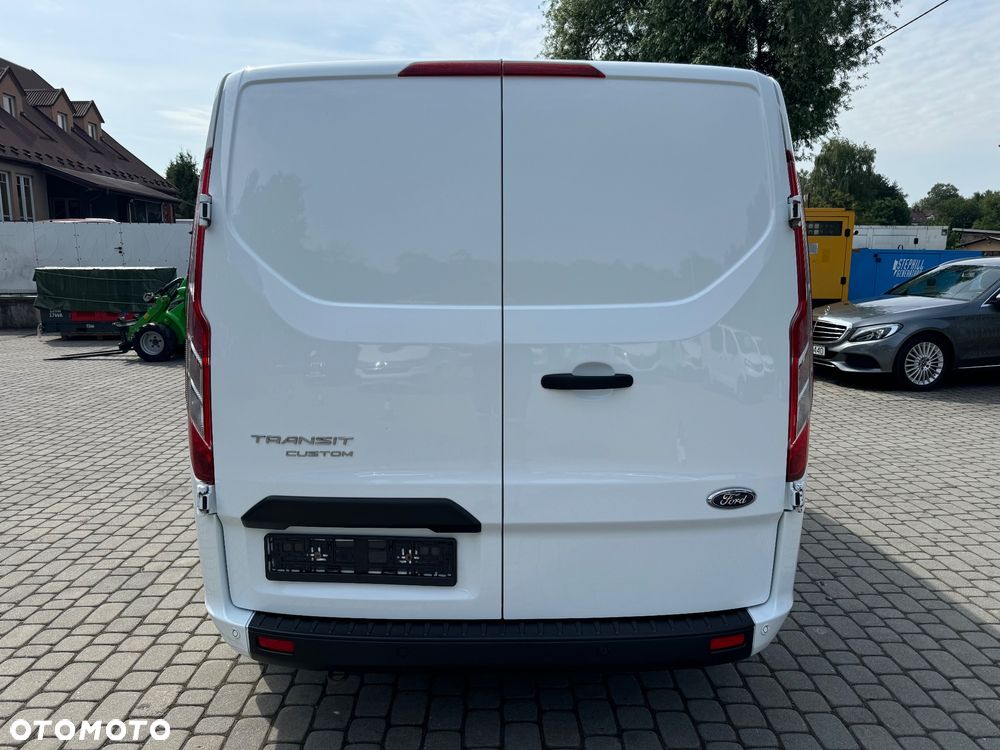 Ford Transit Custom - 6