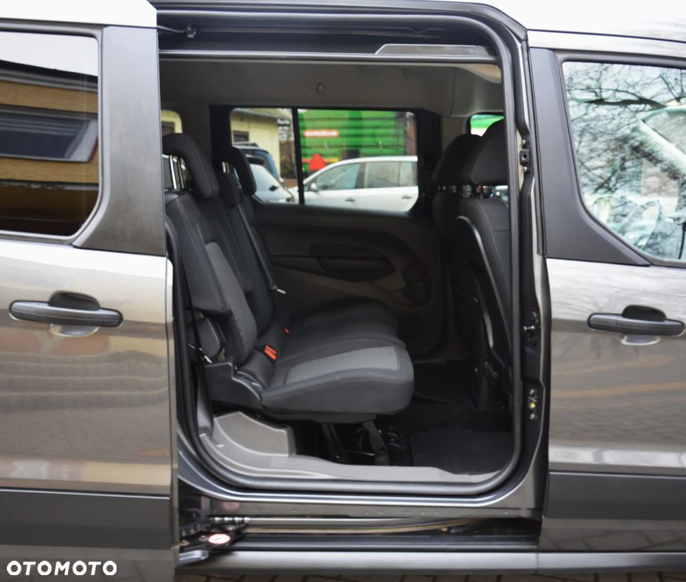 Ford Tourneo Connect - 35