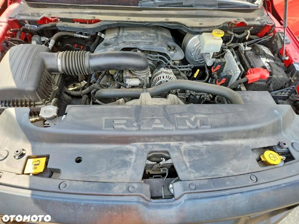 Dodge RAM 5.7 4x4 - 10
