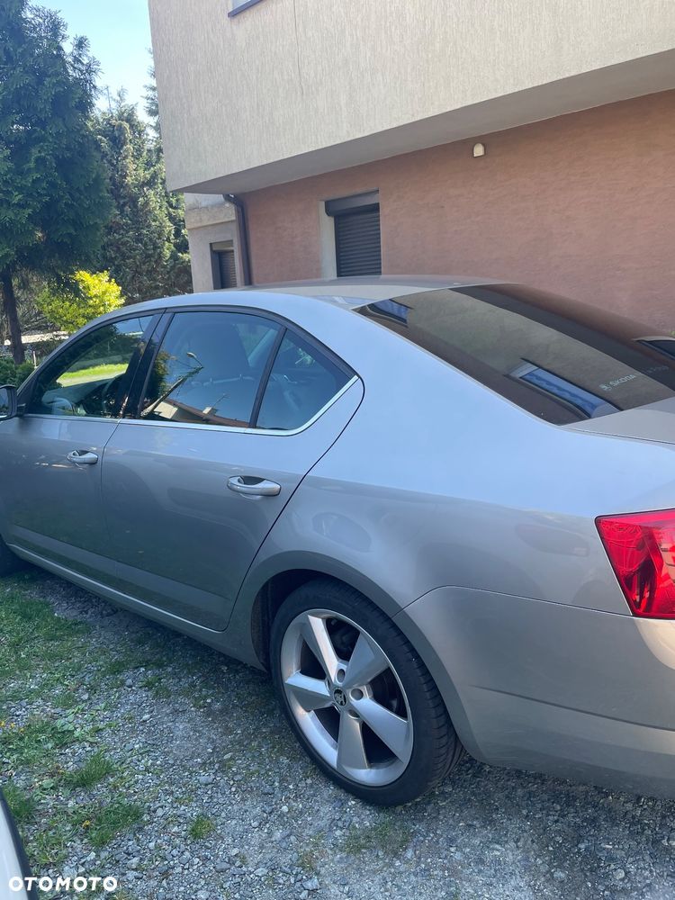 Skoda Octavia 1.4 TSI Elegance - 1