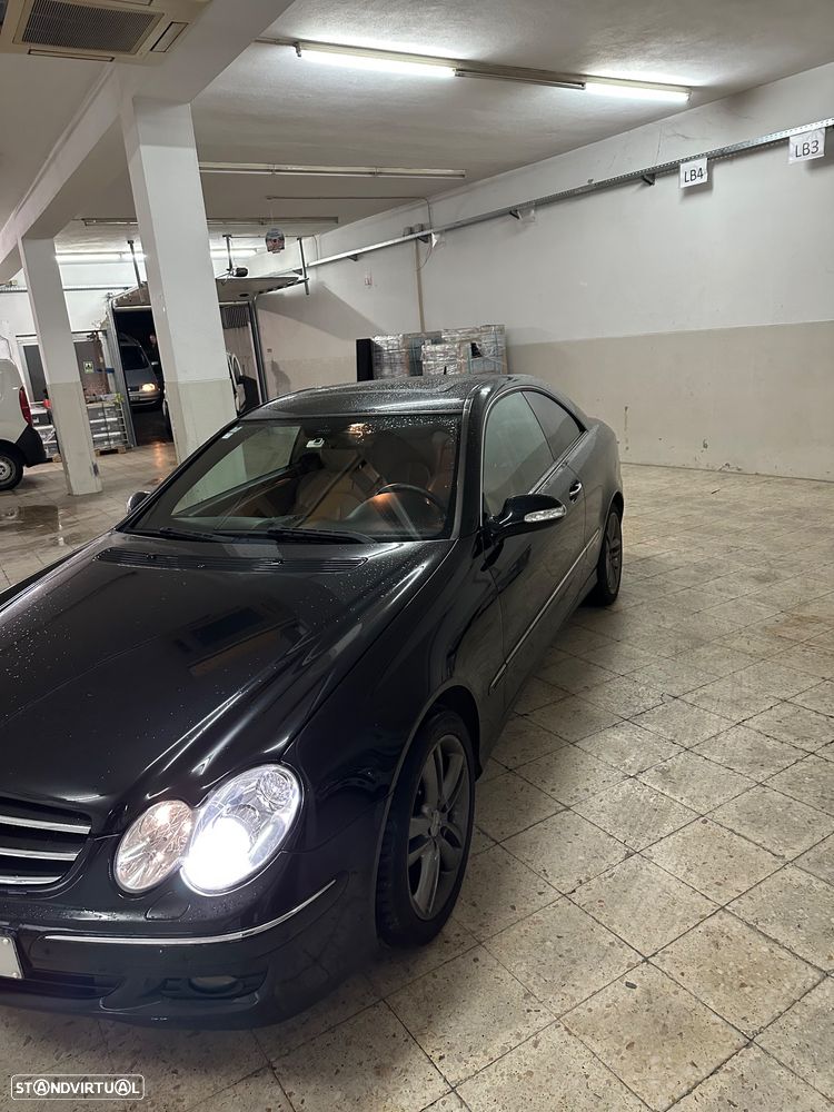 Mercedes-Benz CLK 220 CDi Avantgarde Aut. - 4