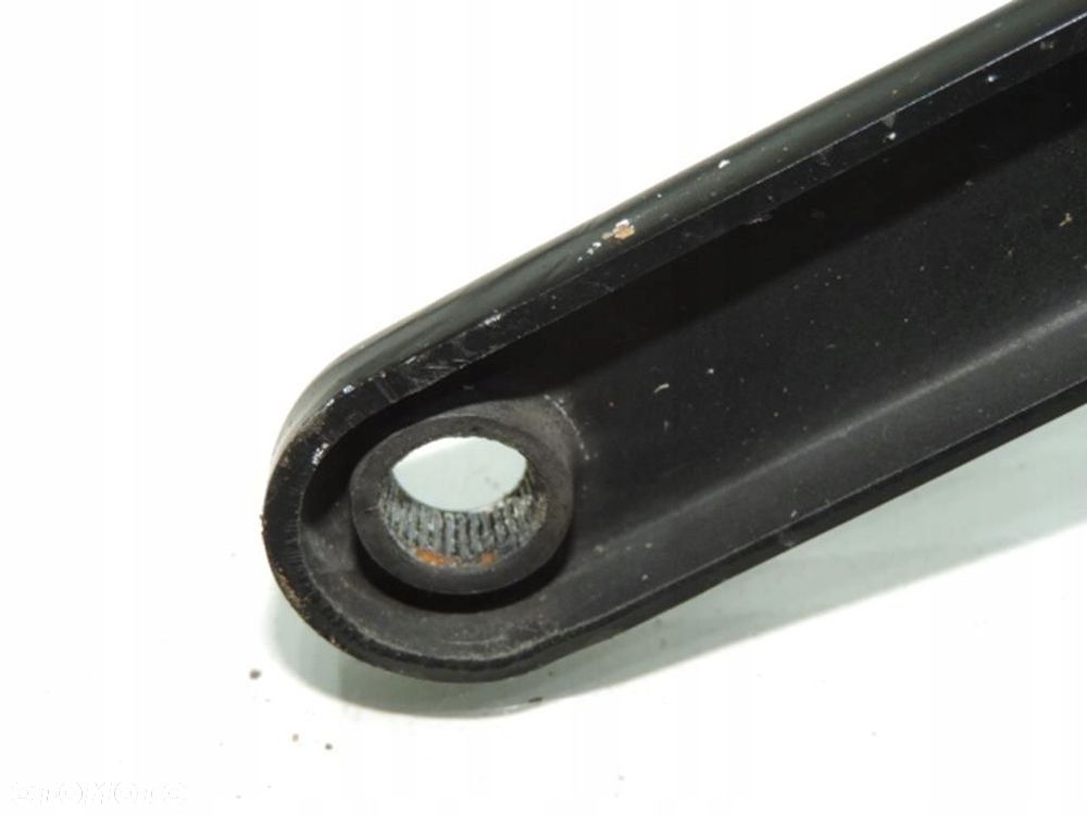 RAMIE WYCIERACZKI PRAWE BMW E81 E87 - 5
