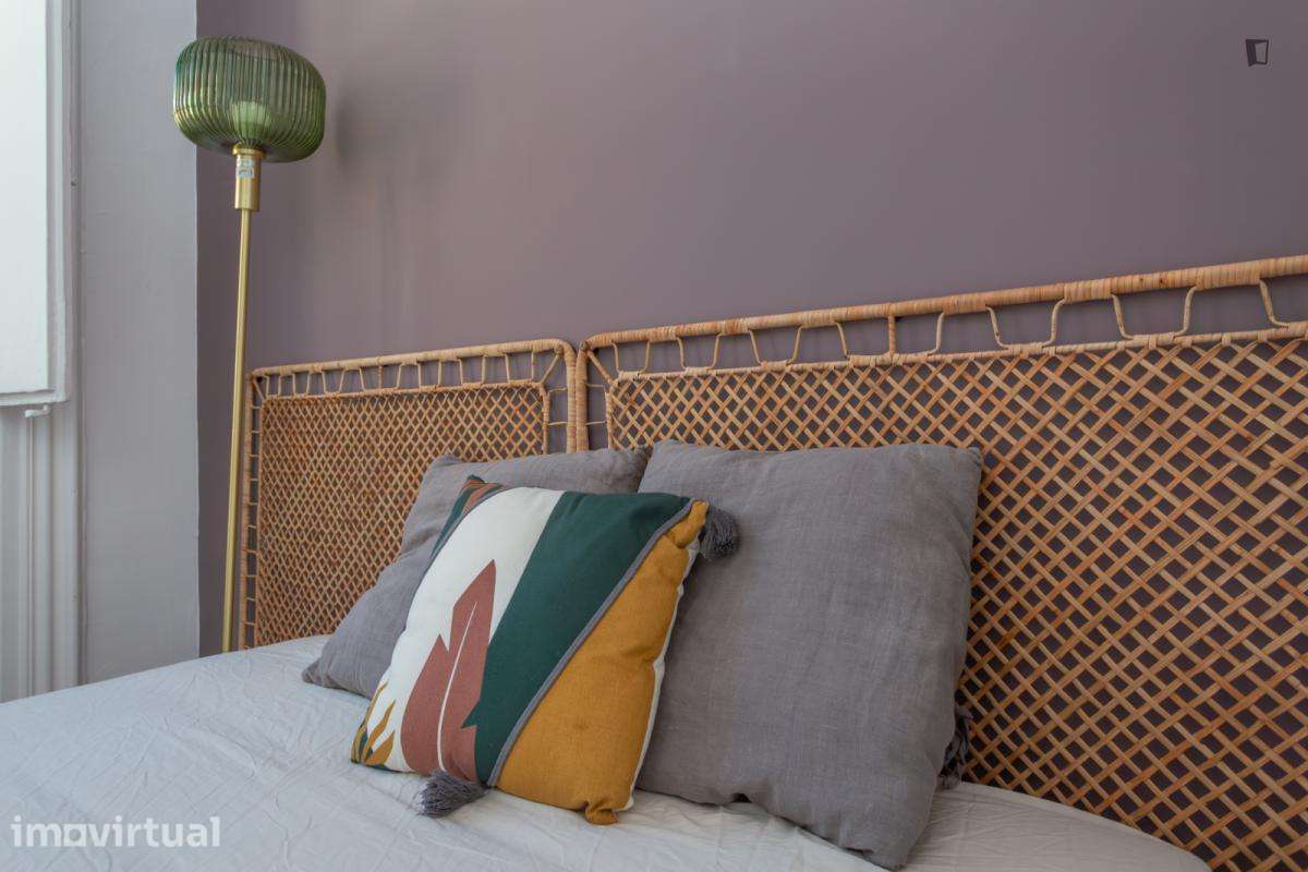Quarto - localizado em Santos Lisbon - Grande imagem: 4/23