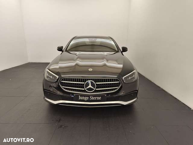 Mercedes-Benz E - 2