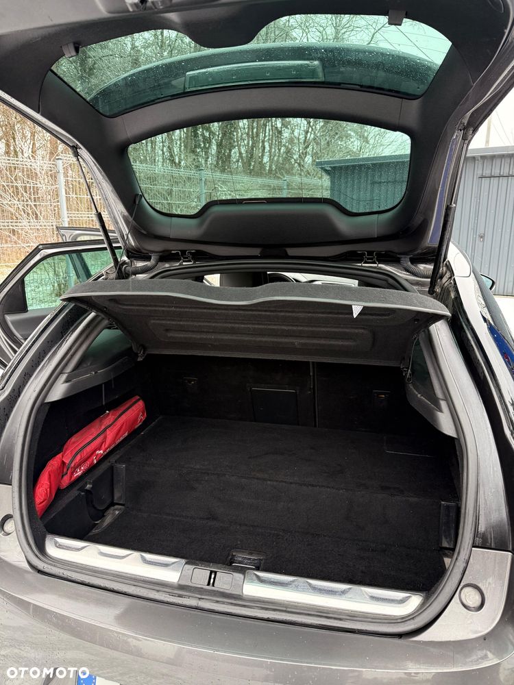 Citroën DS5 2.0 HDi Hybrid4 SoChic MCP - 11