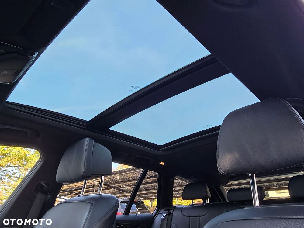 BMW Seria 5 520d xDrive M Sport sport - 23