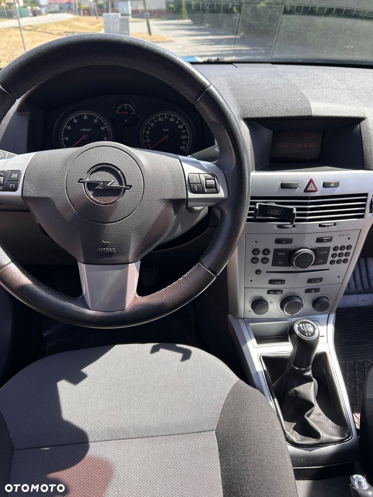 Opel Astra 1.4 - 5
