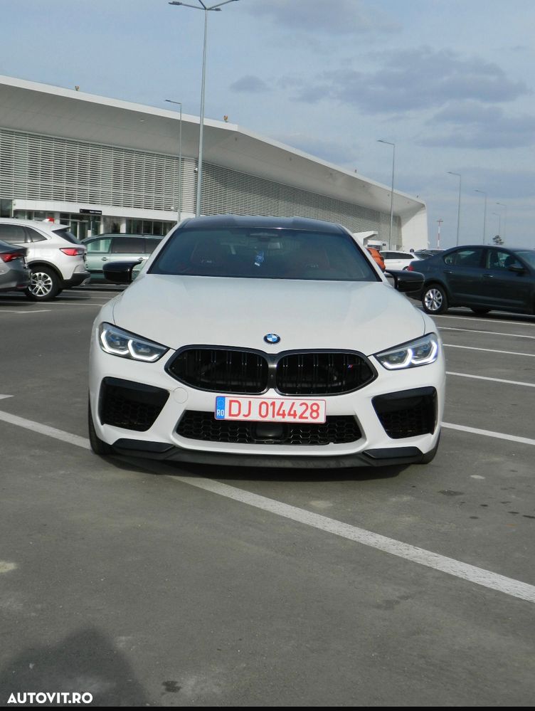 BMW M8 - 1