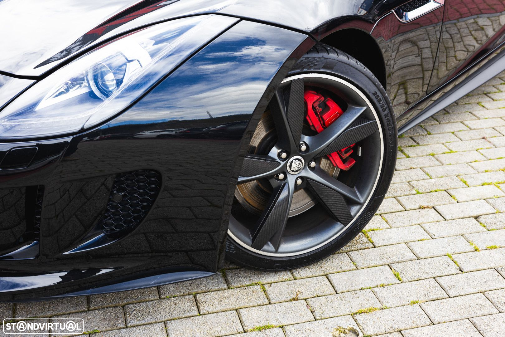 Jaguar F-Type V8 Cabriolet S - 7